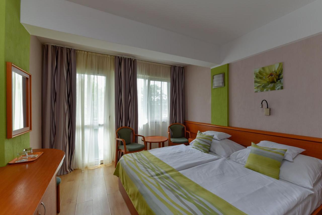 Hotel Panorama Balatongyörök Exteriör bild